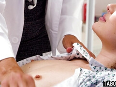 18 ans, Asiatique, Gros seins, Médecin, Hard, Lesbienne, Mère que j'aimerais baiser, Maigrichonne