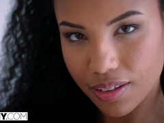 Cul à la bouche, Noir ébène, Faciale, Hard, Léchez, Chatte, Chevaucher, Nénés