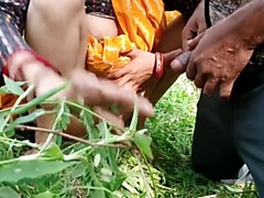 Tante, Éjaculer dans la bouche, Pieds, Indienne, Maman, Nue, De plein air, Nénés