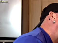 Amateur, Sucer une bite, Homosexuelle, Branlette thaïlandaise, Mature, Suçant