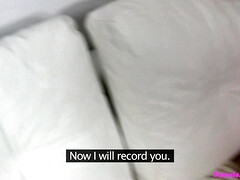 Leie, Tussi, Europäisch, Frau, Lesbisch, Lecken, Geld, Hintern versohlen