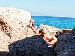 Enthousiasteling, Pijpbeurt, Bruinharig, Stel, Fetisj, Vriendin, Hardcore, Openbaar