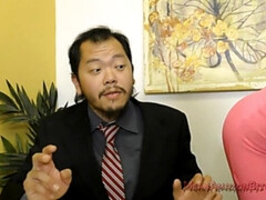 Arschlecken, Grosse titten, Gesichtssitzen, Weibliche domination, Fußfetisch, Hd, Lecken, Hoch