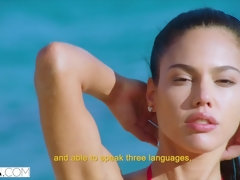 Playa, Sexo duro, Latina, Pequeña, Estrella porno, Montar, Adolescente, Tetas