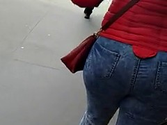 Latina Candid Booty Pawg