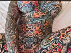 Tiger Lilly Sucks Joseus Big Cock