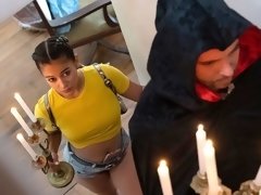 Anal, Gros cul, Sucer une bite, Brunette brune, En levrette, Masturbation, Rasée, Nénés