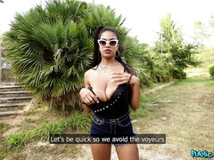 Amateur, Gros seins, Noire, Sucer une bite, Noir ébène, Faciale, Fille latino, Public