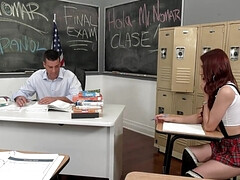 Universidad, Peludo, Sexo duro, Coño, Falda, Medias largas, Maestra, Tetas