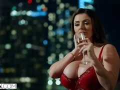 Culo, Culo grande, Tetas grandes, Mamada, Morena, Corridas faciales, Lamidas, Montar