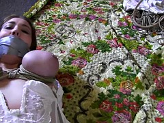 Sadomasoquismo, Amarrada, Lencería