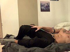 voluptuous masturbation after a long day muddy converse