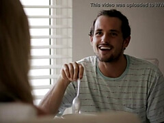 Gros cul, Sucer une bite, Gorge profonde, En levrette, Mère que j'aimerais baiser, Tabou, Branlette espagnole, Mouillée