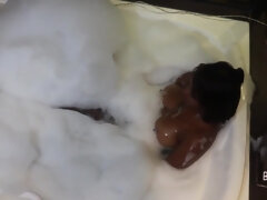 Enthousiasteling, Lieveling, Grote mammen, Mollig, Gek, Erotisch, Latijnse vrouw, Tieten likken