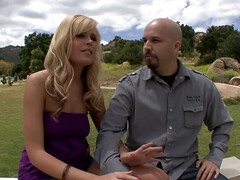 Rubia, Loco, Ama de casa, Marido, Natural, Pov, Mojado, Esposa