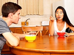 Минет, Брюнетки, Ласковые ручки, На кухне, Лизание, Киски, Молоденькие, Сиськи