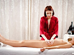 Жопа, Пальцем, Лизание, Белье, Натуральные сиськи, Бритые, Тощие, Молоденькие