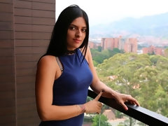 Arsch, Blasen, Braunhaarige, Hundestellung, Handjob, Rasiert, Entkleiden, Titten