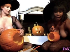 Nana, Gros seins, Blonde, Sucer une bite, Plantureuse, Femme couguar, Actrice du porno, Nénés