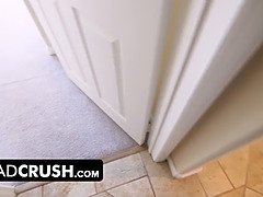 Sperma shot, Dochter, Handbeurt, Hd, Geschoren, Taboe, Plagen, String