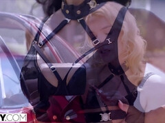 Anal, Cul à la bouche, Blonde, Sucer une bite, Brunette brune, Double pénétration, Le plan cul à quatre, Lingerie