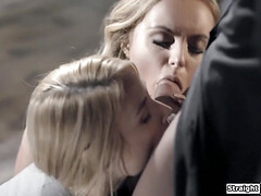 Grote mammen, Blond, Diep in de keel, Lul, Moeder die ik wil neuken, Stiefmoeder, Tiener, Trio