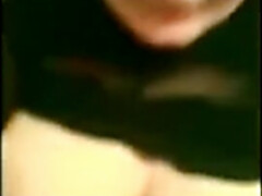 Tetas grandes, Morena, Polla, Penetracion con dedos, Casero, Lencería, Afeitado, Medias largas