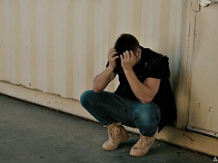 Anal, Chambre à dormir, Sucer une bite, Brunette brune, Hard, Embrassement, Fessée, Nénés