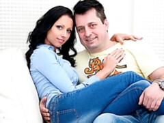 Leie, Grosser schwanz, Blasen, Betrug, Aufs gesicht abspritzen, Natürlichen titten, Dürr, Titten