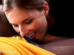 Gros cul, Gros seins, Brunette brune, Hd, Lesbienne, Léchez, Orgasme, Chatte