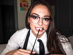 ベッドルーム, デカチン, フェラチオ, 茶髪の, 衣服着たままセックス, 手コキする, なめる, オナニー