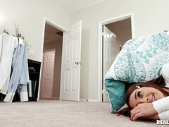 ベッドルーム, デカチン, 顔面騎乗, 開帳, 旦那, オマンコ, タトゥー, 教師