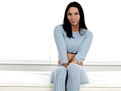 Grosser arsch, Grosser schwanz, Grosse titten, Blasen, Hundestellung, Pov, Dürr, Jungendliche (18+)