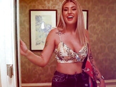 18 ans, Amateur, Sucer une bite, Gorge profonde, Faciale, Branlette thaïlandaise, Hd, Adolescente