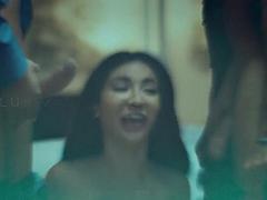 Anal, Gros seins, Sucer une bite, Partouze, Groupe, Hard, Mère que j'aimerais baiser, Nénés