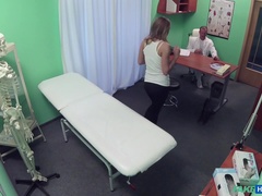 Amateur, Lamer culo, Mamada, Médico, Estilo perrito, Coño, Tetas, Voyeur