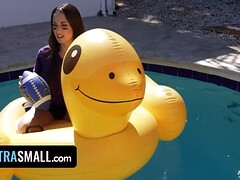 Amateur, Verga grande, Mamada, Morena, Corridas, Estilo perrito, Sexo duro, Adolescente