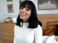 ラティーナ, なめる, 小人, オーガズム, 小柄, 馬乗り, 叫ぶ, タトゥー