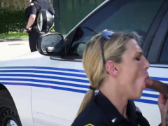 Horny milf cop sucks on criminals balls