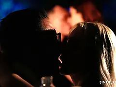 Gros seins, Sucer une bite, Le plan cul à quatre, Hd, Léchez, Orgie, Chatte