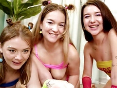 美女, フェラチオ, ズームショット, グループ, 手コキする, オーガズム, パーティ, ロシア人