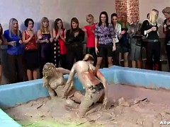 sara vs. lexxis brown in the mud pit