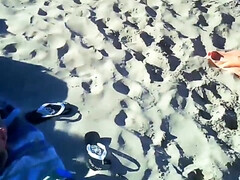 Amateur, Cul, Plage, Groupe, Mère que j'aimerais baiser, Public, Chatte, Nénés
