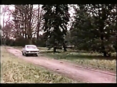 Gros seins, Blonde, Sucer une bite, Brunette brune, Masturbation, Orgie, Plan cul à trois, Rétro ancien