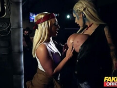 Tetas grandes, Rubia, Mamada, Británico, Hd, Enorme, Madres para coger, Estrella porno