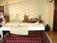 Schwarz, Blasen, Braunhaarige, Kehlenfick, Handjob, Massage