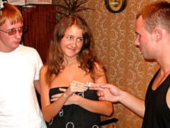 Leie, Schlafzimmer, Blasen, Braunhaarige, Gehörnter ehemann, Hundestellung, Dürr, Jungendliche (18+)