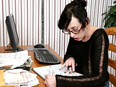 デカパイ, 茶髪の, 手コキする, なめる, オナニー, 淫乱熟女, 自然山雀, ショートヘア