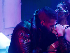 Брюнетки, Европейки, Хд, Латиноамериканки, Полиция, Киски, Короткая стрижка, Стринги