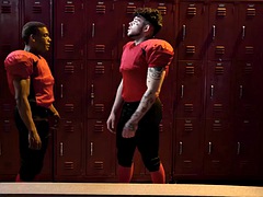 Athletic ebony stud fucks his boyfriend in the locker room until he cums